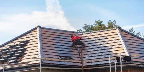 Blue Springs Roof Replacement Services You Can Rely On