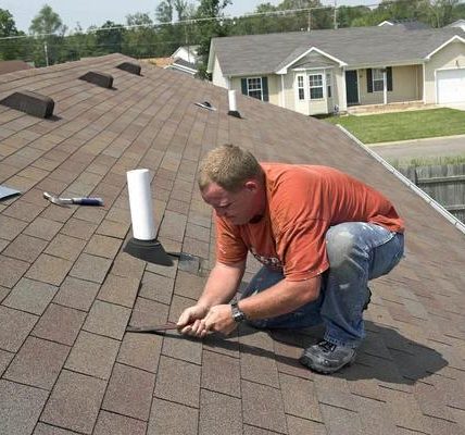 Benefits of Hiring Licensed Roofing Contractors for Repairs