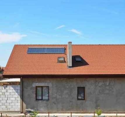 Choosing the Right Roofing Contractor in Montgomery for Your Home