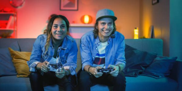 Outsmart opponents with smart tactics in free online battle games