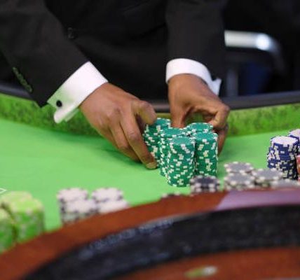Online Casino UAE: Your Online and Land-Based Formats Questions Answered
