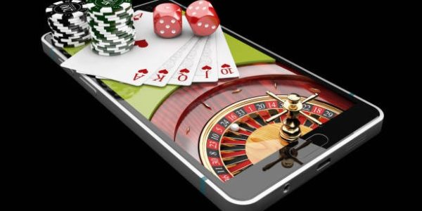 A Guide to Reviewing Online Poker Software Features